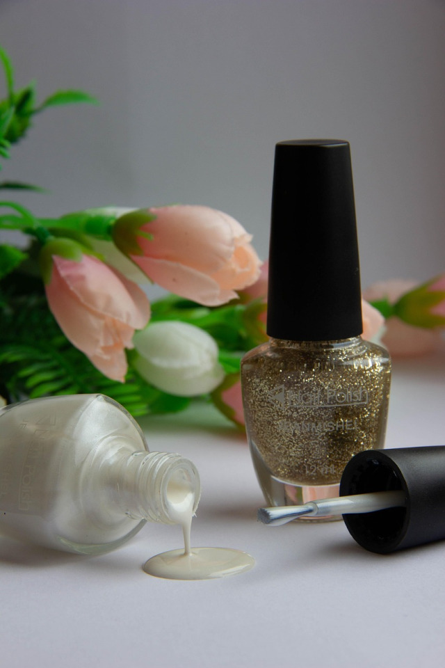 gel polish application brush