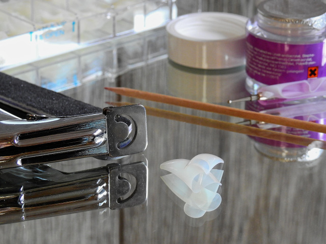 nail removal gentle